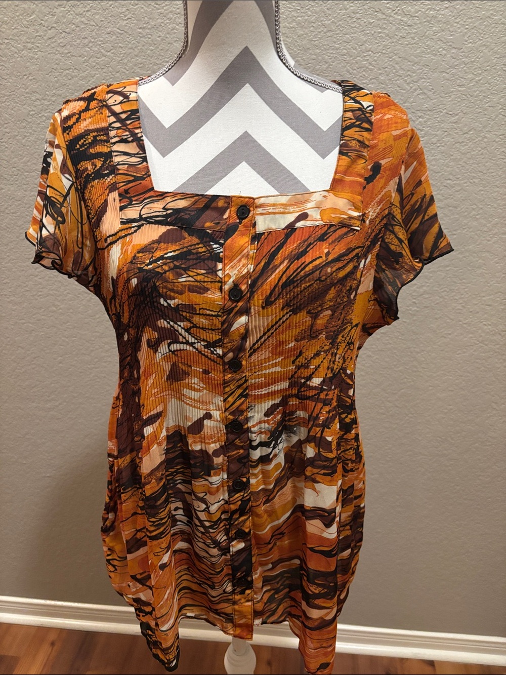 Sere Nade Women's Orange Abstract Button-Front Tunic Top
